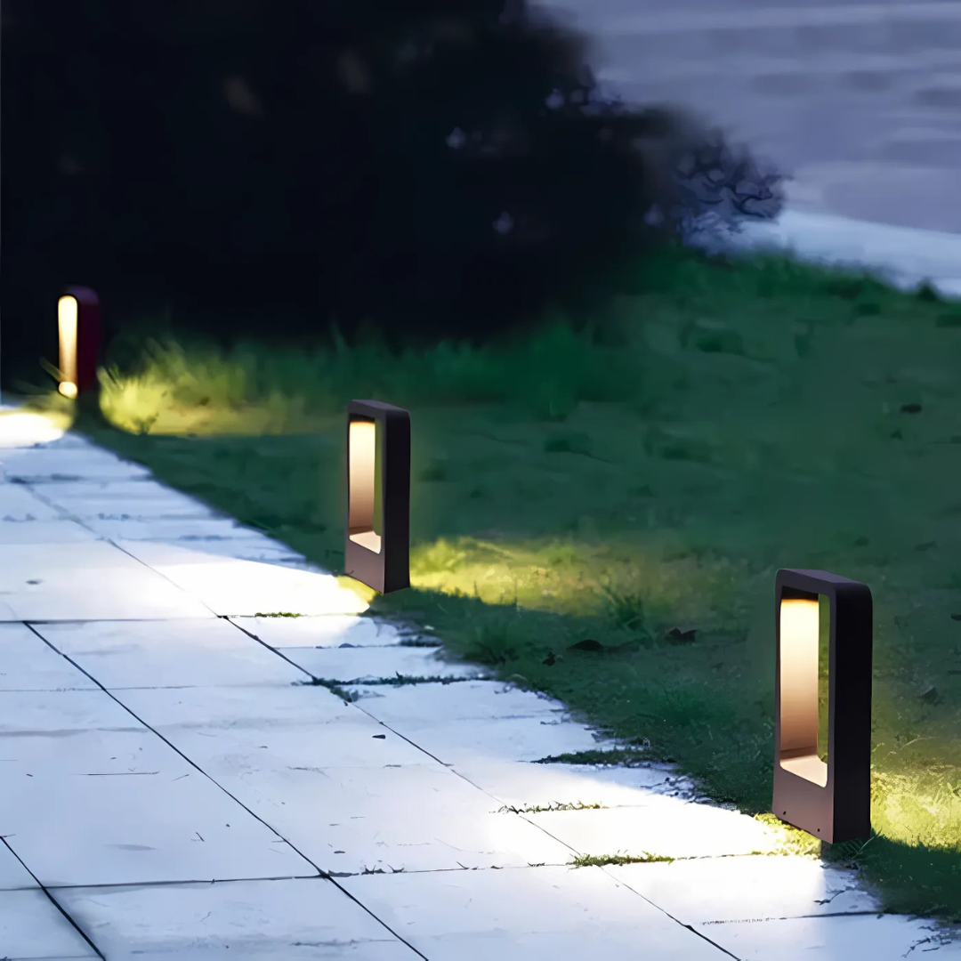 Nemsk | NovaLume Black Outdoor Garden Light for Patio and Driveway