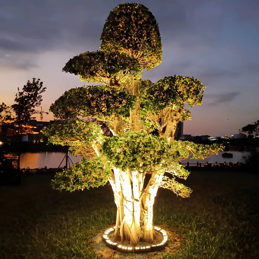 Nemsk | Sylvanor | Outdoor Spotlight For Trees With Focused Beam